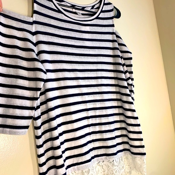 Westport blue & white striped shoulder cutout - Picture 2 of 8